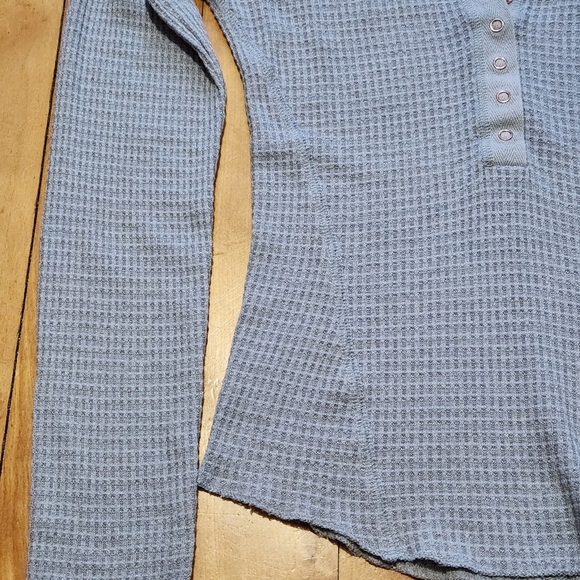 Free People One Of The Girls Waffle Thermal Henley Top - XS - Picture 8 of 13